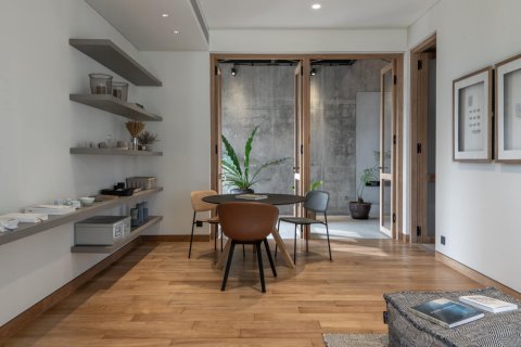 Condo in Bangkok, Thailand, 3 bedrooms  № 180907 - photo 25