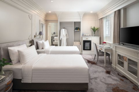 Commercial property in Bangkok, Thailand № 180905 - photo 19