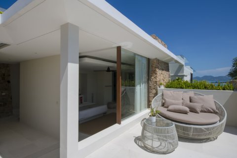 House in Ko Samui, Thailand 4 bedrooms № 180906 - photo 20