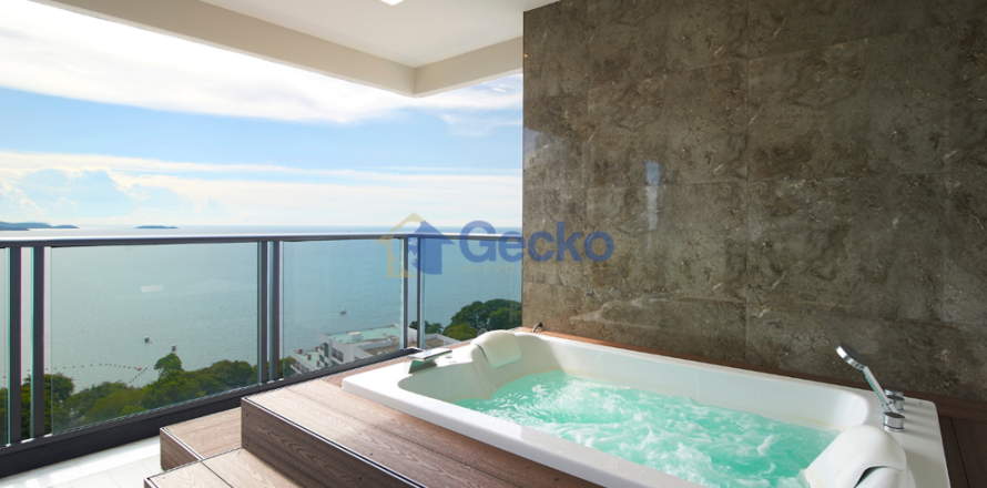 Condo in Pattaya, Thailand, 2 bedrooms № 196837