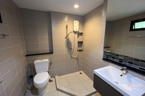 Maison à Bangkok, Thaïlande 3 chambres № 65597 - photo 14