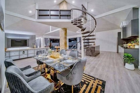 Villa in Pattaya, Thailand 3 bedrooms № 144797 - photo 1