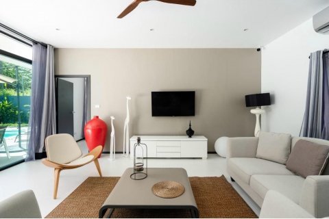 House in Ko Samui, Thailand 3 bedrooms № 144793 - photo 13