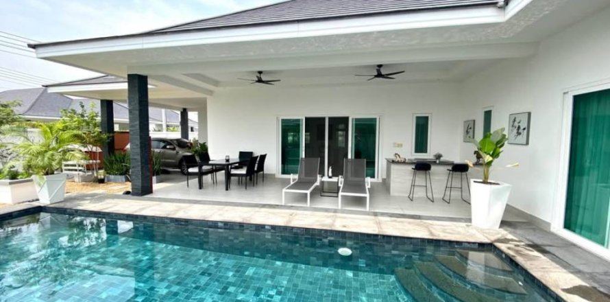 Villa à Hua Hin, Thaïlande 3 chambres № 172681