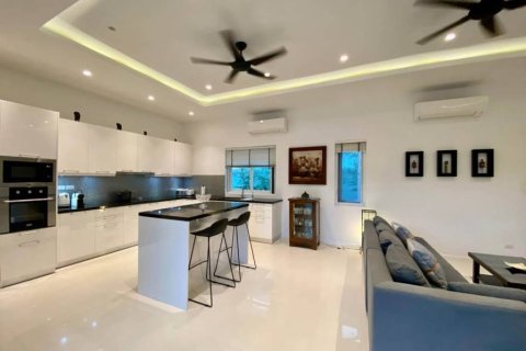 Villa à Hua Hin, Thaïlande 3 chambres № 172681 - photo 7