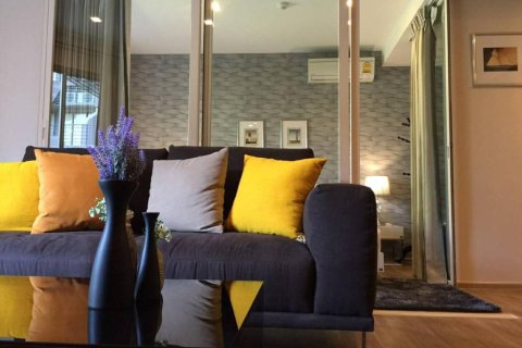 Condo in Cha-am, Thailand, 2 bedrooms  № 172676 - photo 5