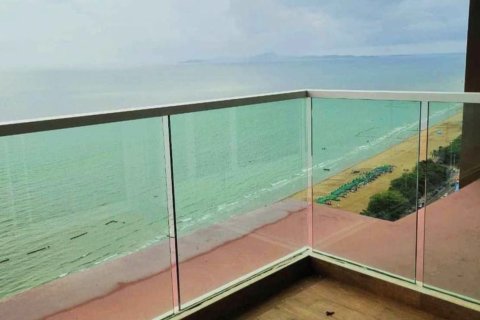 Studio dans le Condo à Pattaya, Thaïlande  № 151964 - photo 5