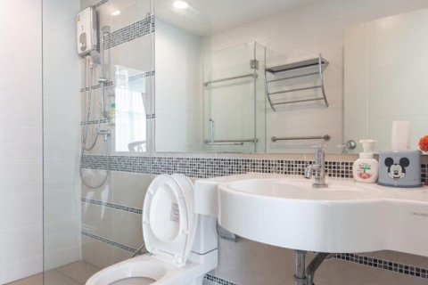 Studio in the Condo in Sathon, Bangkok, Thailand  № 151965 - photo 7