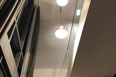 Studio in the Condo in Watthana, Bangkok, Thailand  № 142703 - photo 5