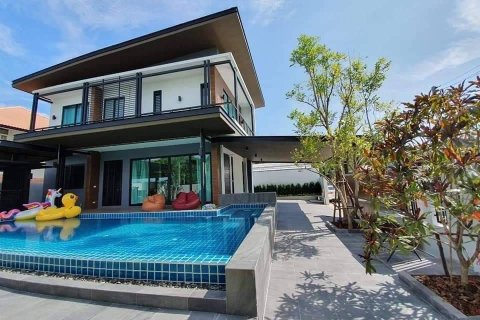 Дом в Хуа Хине, Таиланд с 3 спальнями  № 147198 - фото 2