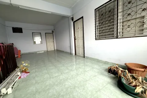 Shophouse in Samut Prakan, Thailand № 147195 - photo 14