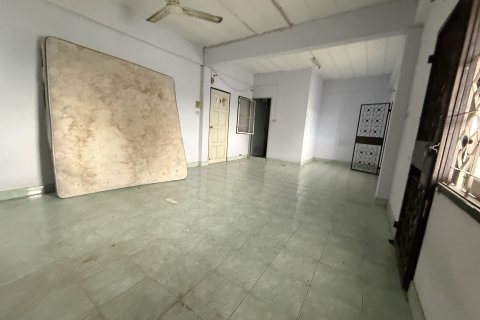 Shophouse in Samut Prakan, Thailand № 147195 - photo 15