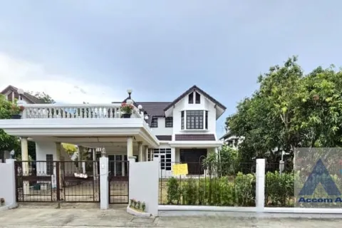 Casa de 3 dormitorios en Suan Luang, Bangkok, Tailandia № 219130
