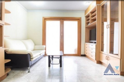 Condominio de 2 dormitorios en Watthana, Bangkok, Tailandia № 219127