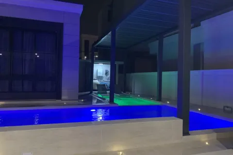 Maison à Saphan Sung, Bangkok, Thaïlande 5 chambres № 156220 - photo 16