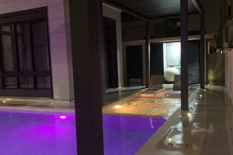 Maison à Saphan Sung, Bangkok, Thaïlande 5 chambres № 156220 - photo 10