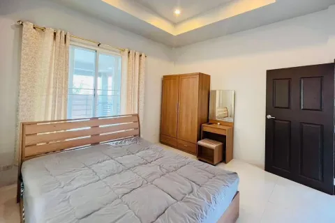 Casa de 3 dormitorios en Pattaya, Tailandia № 210723 - foto 21