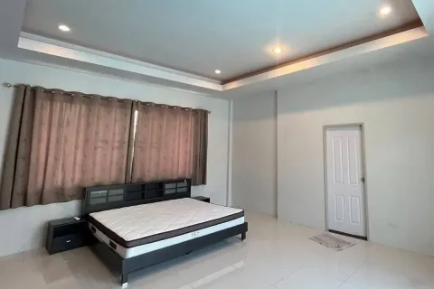 Casa de 3 dormitorios en Pattaya, Tailandia № 210723 - foto 25
