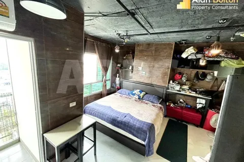 Studio in the Condo in Pattaya, Thailand № 210722