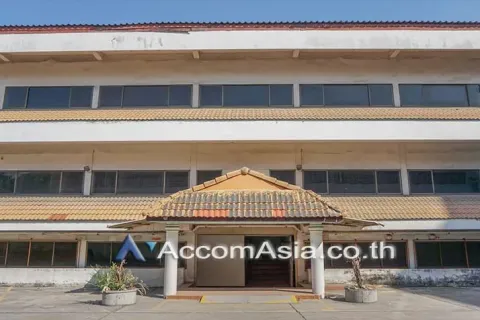Propriété commerciale à Khlong Toei, Bangkok, Thaïlande 1500 m2 № 217400