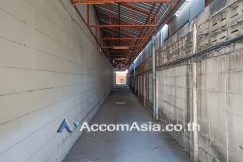 Gewerbeimmobilie in Khlong Toei, Bangkok, Thailand 1500 m2 № 217400 - Foto 4