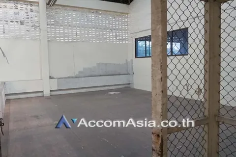 Gewerbeimmobilie in Khlong Toei, Bangkok, Thailand 1500 m2 № 217400 - Foto 7