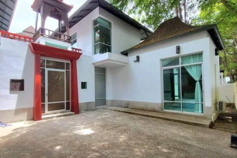 Villa in Pattaya, Thailand 5 bedrooms № 152784 - photo 18