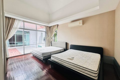 Villa in Pattaya, Thailand 5 bedrooms № 152784 - photo 10
