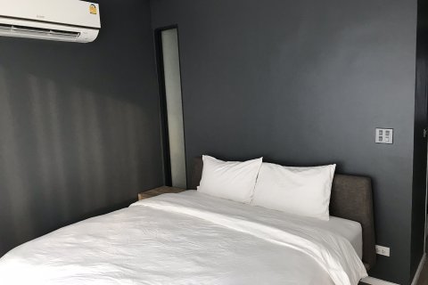 Шопхаус в Самутпракане, Таиланд  № 152783 - фото 20