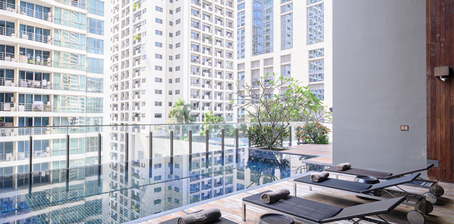 Condo à Bangkok, Thaïlande, 2 chambres № 185395