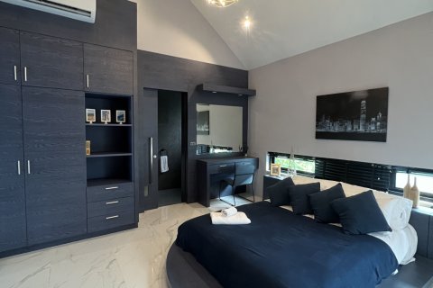 Вилла в Пхукете, Таиланд с 3 спальнями  № 135518 - фото 4