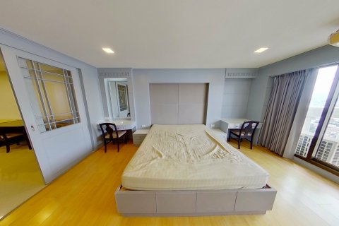 Студия в кондо в Банг Раке, Бангкок, Таиланд № 140394 - фото 3