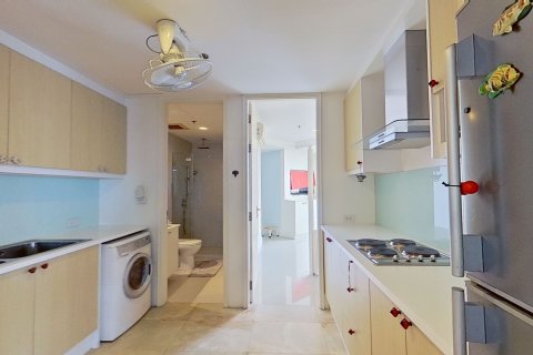 Condo in Bang Phlat, Bangkok, Thailand, 3 bedrooms № 140397 - photo 5