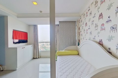 Condo in Bang Phlat, Bangkok, Thailand, 3 bedrooms № 140397 - photo 10