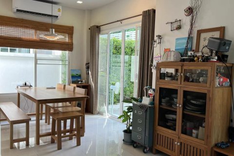 House in Mae Rim, Thailand 3 bedrooms № 160212 - photo 26