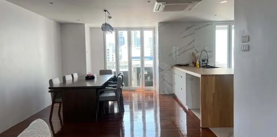 Кондоминиум с 3 спальнями в Ваттхане, Бангкок, Таиланд № 160208