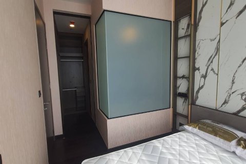 Студия в кондо в Ваттхане, Бангкок, Таиланд № 160206 - фото 3