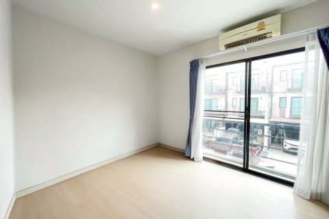 Townhouse à Chatuchak, Bangkok, Thaïlande 3 chambres № 160210 - photo 5