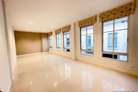 Maison à Bangkok, Thaïlande 5 chambres № 190404 - photo 8