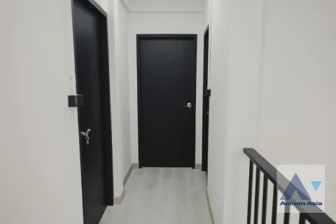Haus in Suan Luang, Bangkok, Thailand 3 Schlafzimmer № 216544 - Foto 8