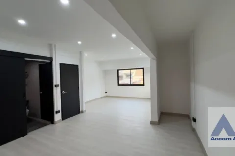 Haus in Suan Luang, Bangkok, Thailand 3 Schlafzimmer № 216544 - Foto 10