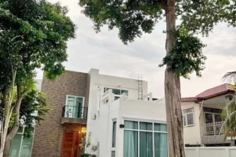 Haus in Chatuchak, Bangkok, Thailand 3 Schlafzimmer № 216549 - Foto 10