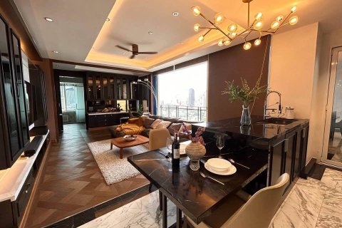 Condo in Bangkok, Thailand, 2 bedrooms  № 181183 - photo 2