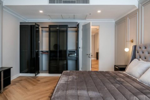 Condo in Bangkok, Thailand, 3 bedrooms  № 181180 - photo 24