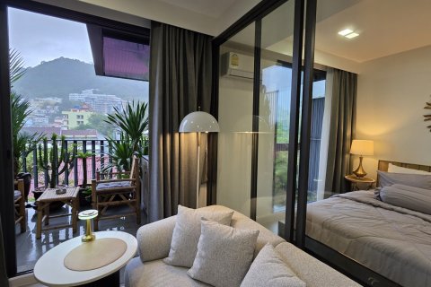 Студия в кондо в Кату, Таиланд № 142763 - фото 2