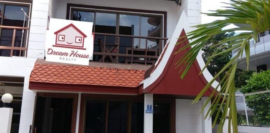 Maison à Pattaya, Thaïlande 5 chambres № 142758