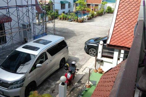 Maison à Pattaya, Thaïlande 5 chambres № 142758 - photo 2