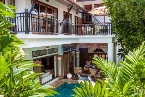 House in Pattaya, Thailand 4 bedrooms № 196991 - photo 30