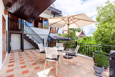 House in Pattaya, Thailand 4 bedrooms № 196991 - photo 27