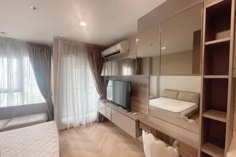 Studio in the Condo in Pathum Wan, Bangkok, Thailand  № 141107 - photo 3